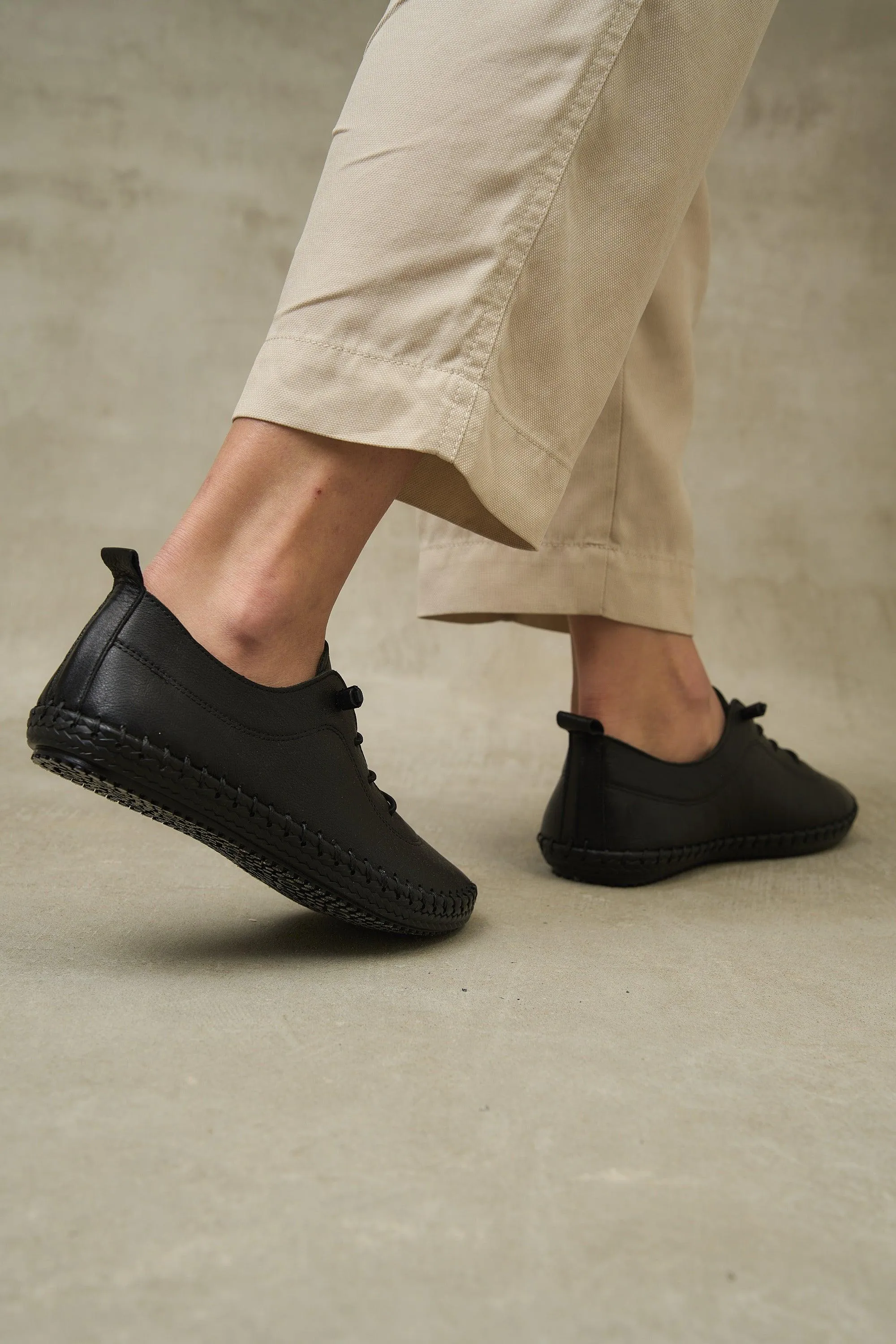 HUSTON Sneakers - Black