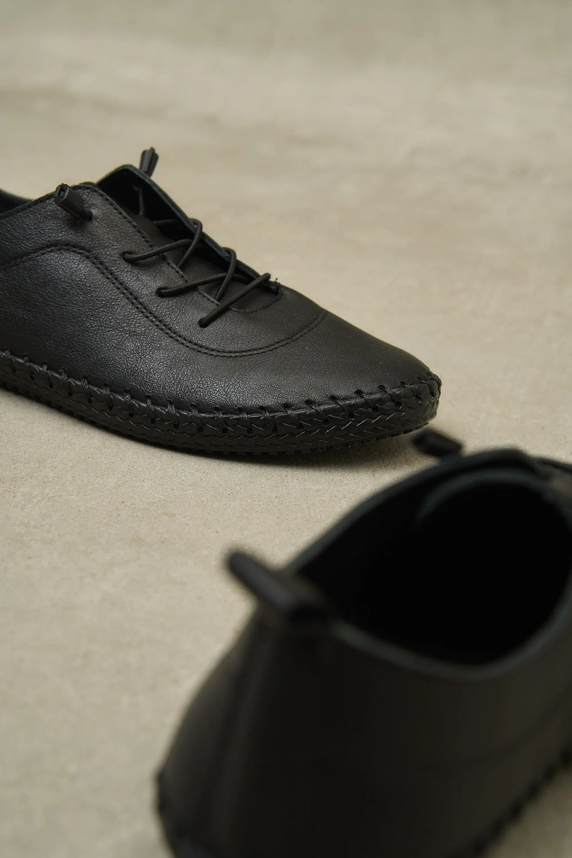HUSTON Sneakers - Black