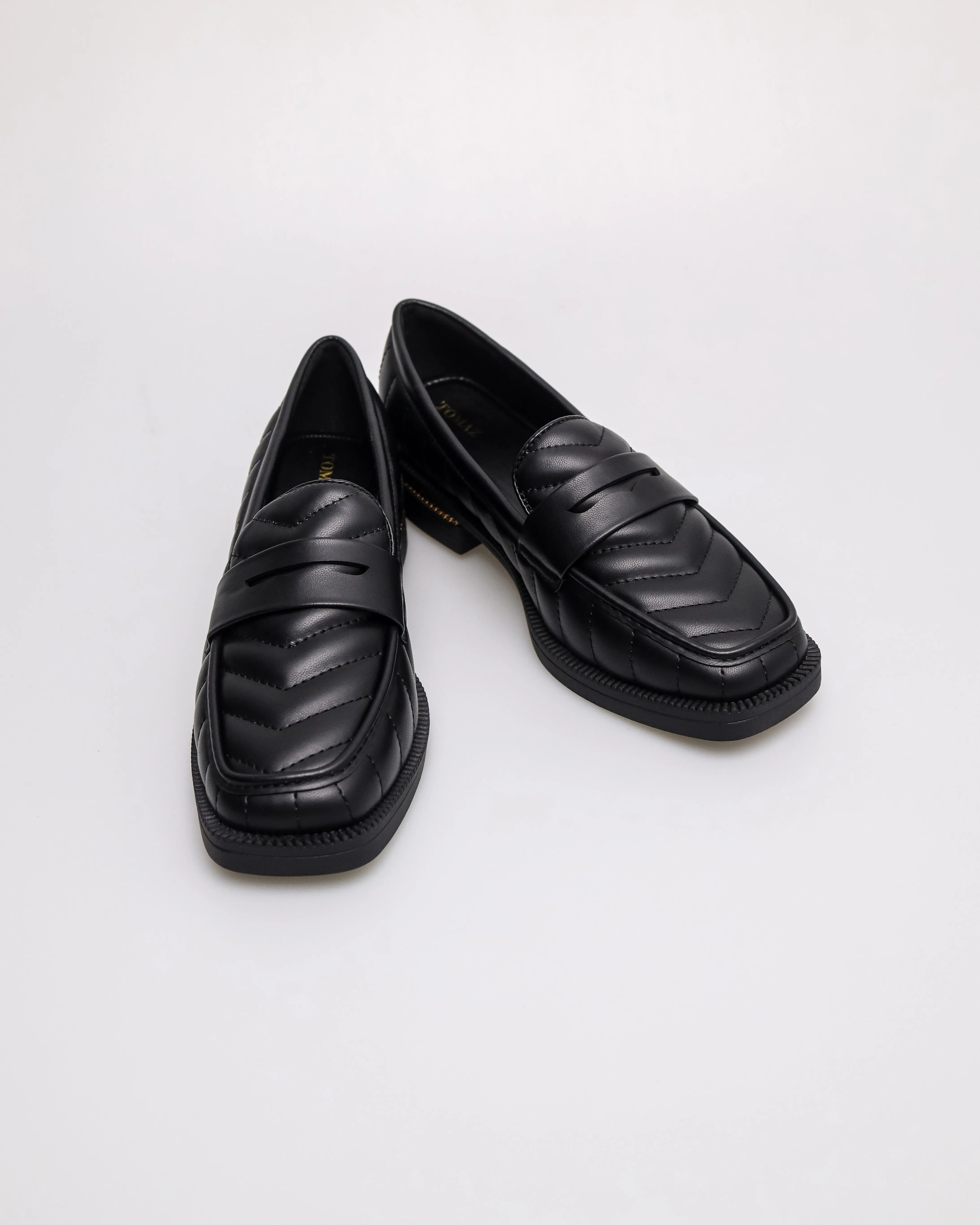 Tomaz FL079 Ladies Quilted Elegance Penny Loafers