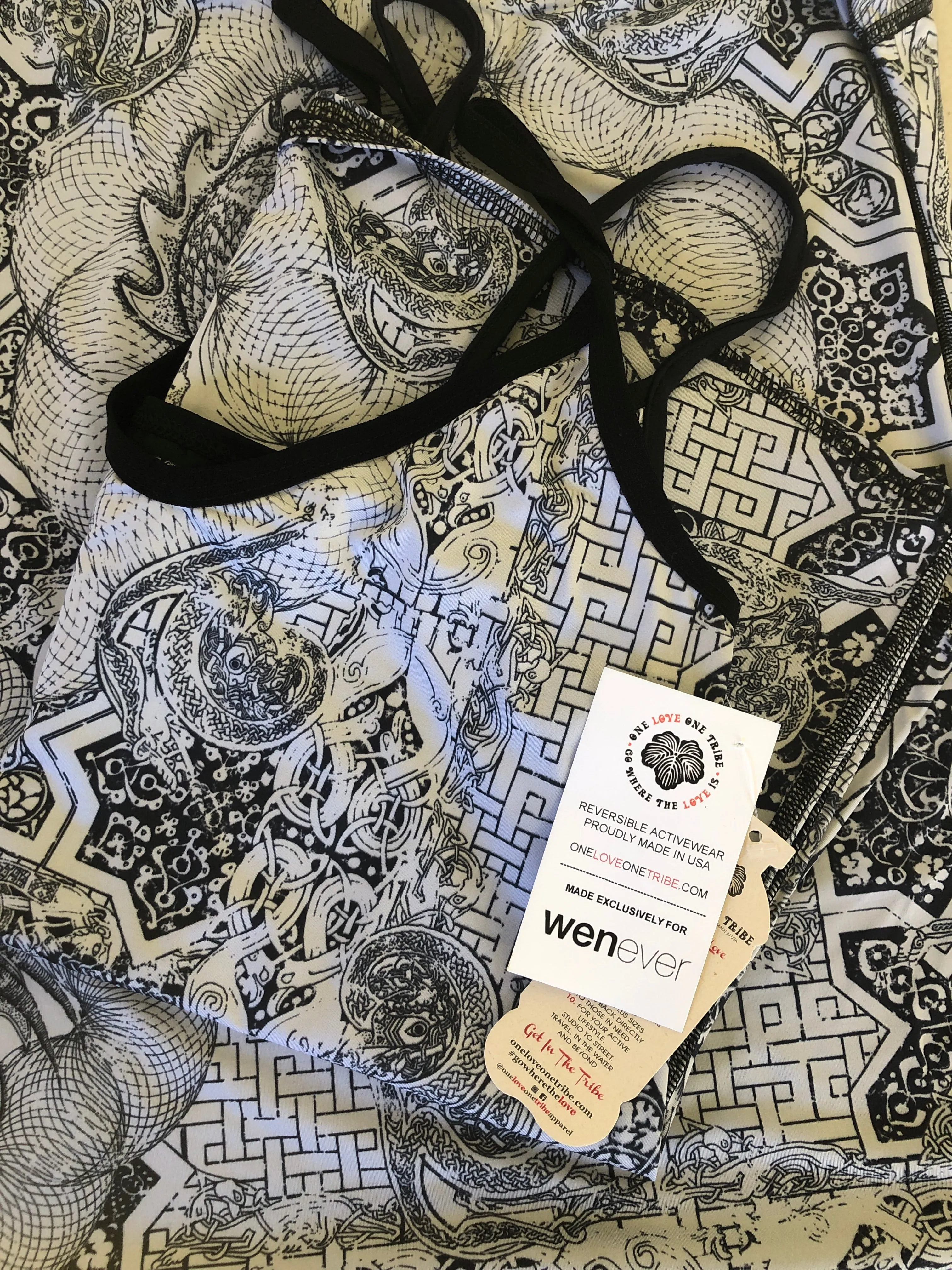 V NECK SPAGHETTI STRAP TOP MING DRAGON (black dragon)